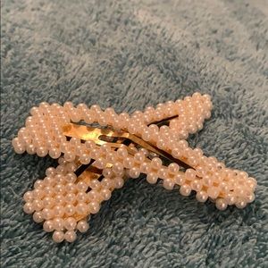 Pearl clips